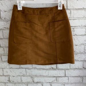 brown suede back-zipper skirt